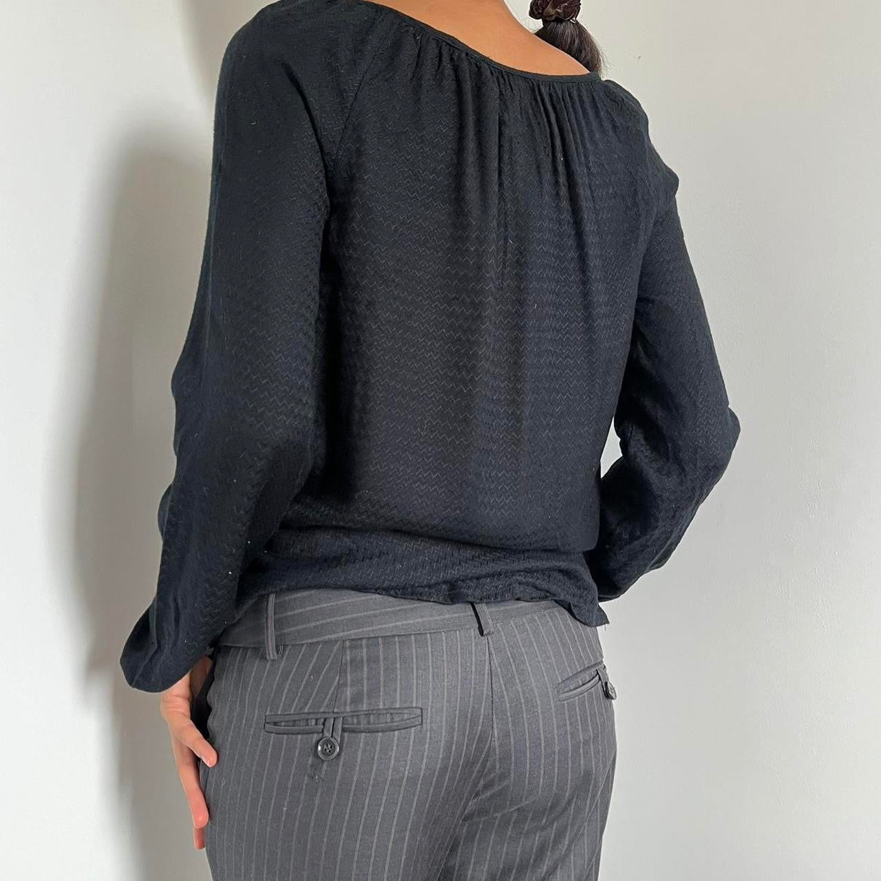 Key Hole Top - Size XS