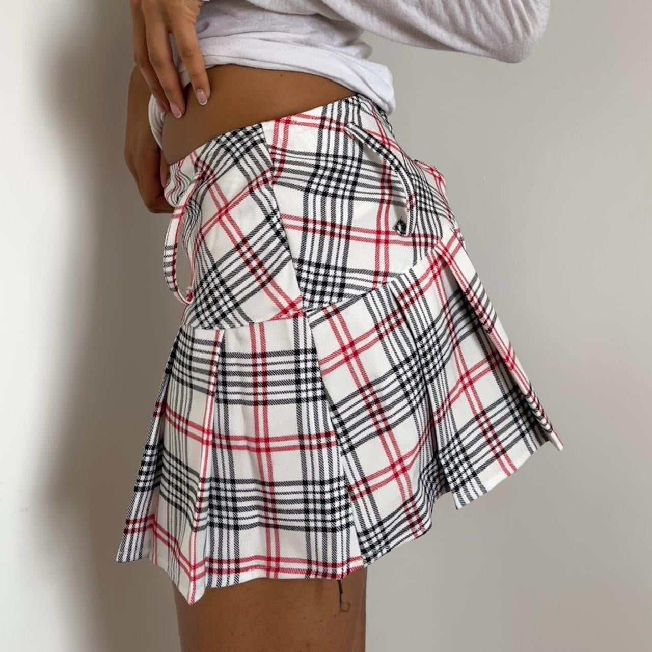 Mini Skirt - Waist 26”
