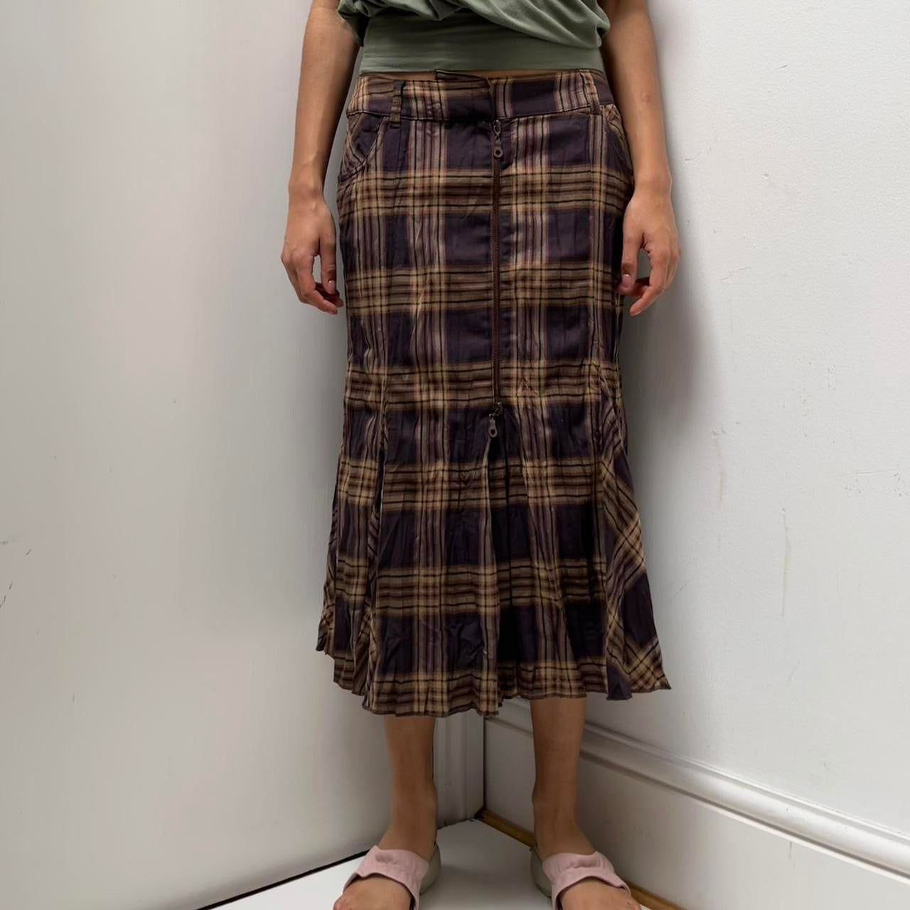 Checkered Skirt - Waist 31l