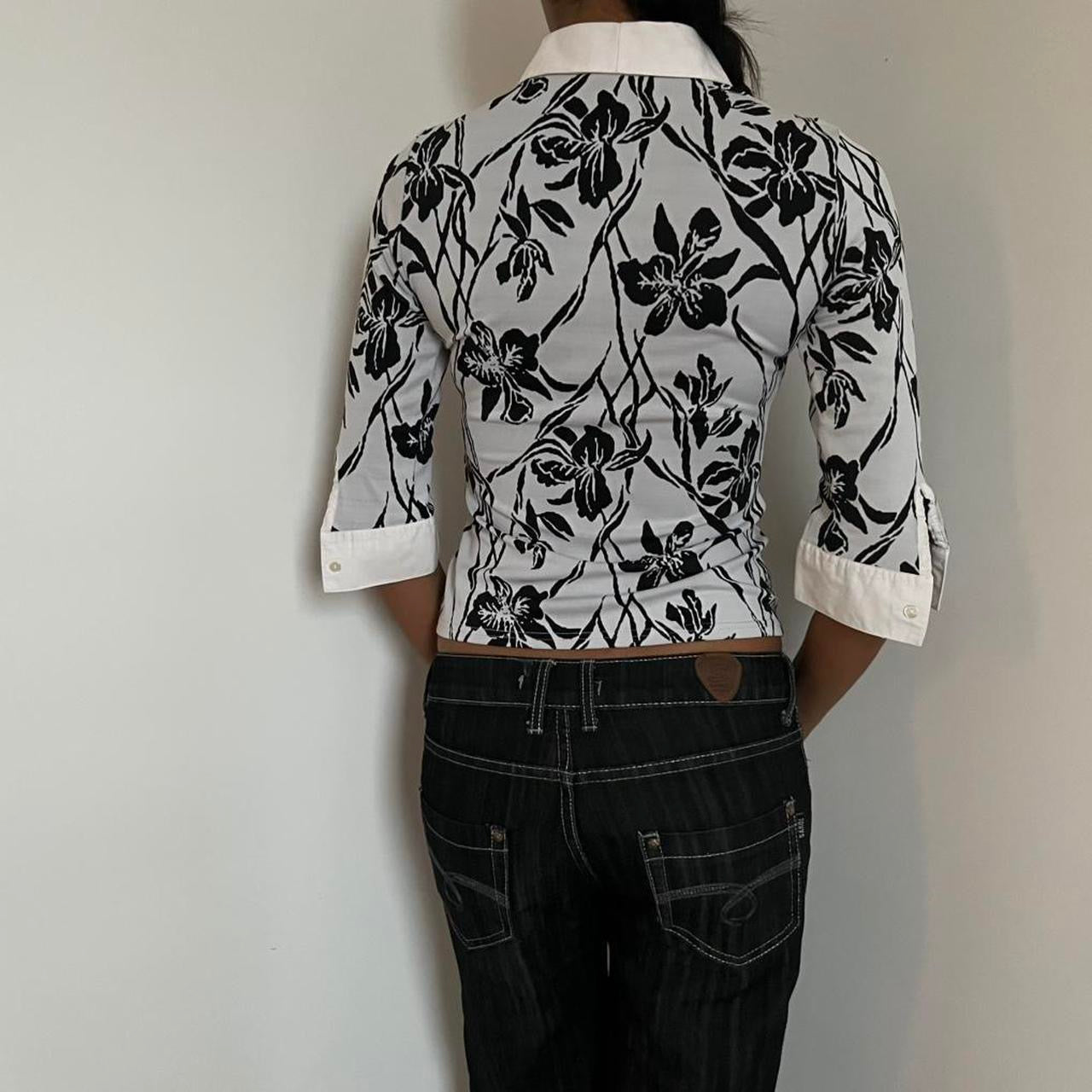 Shirt - Size U.K. 6/8