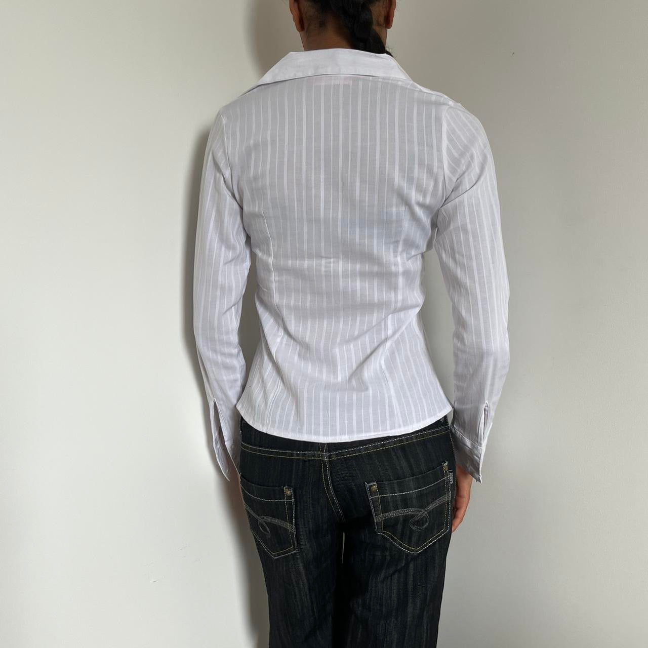Long Sleeved Shirt - U.K. 8