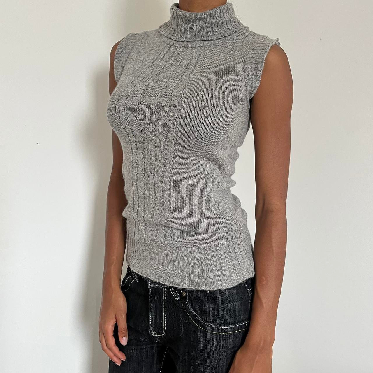 Turtle Neck Jumper - Size S