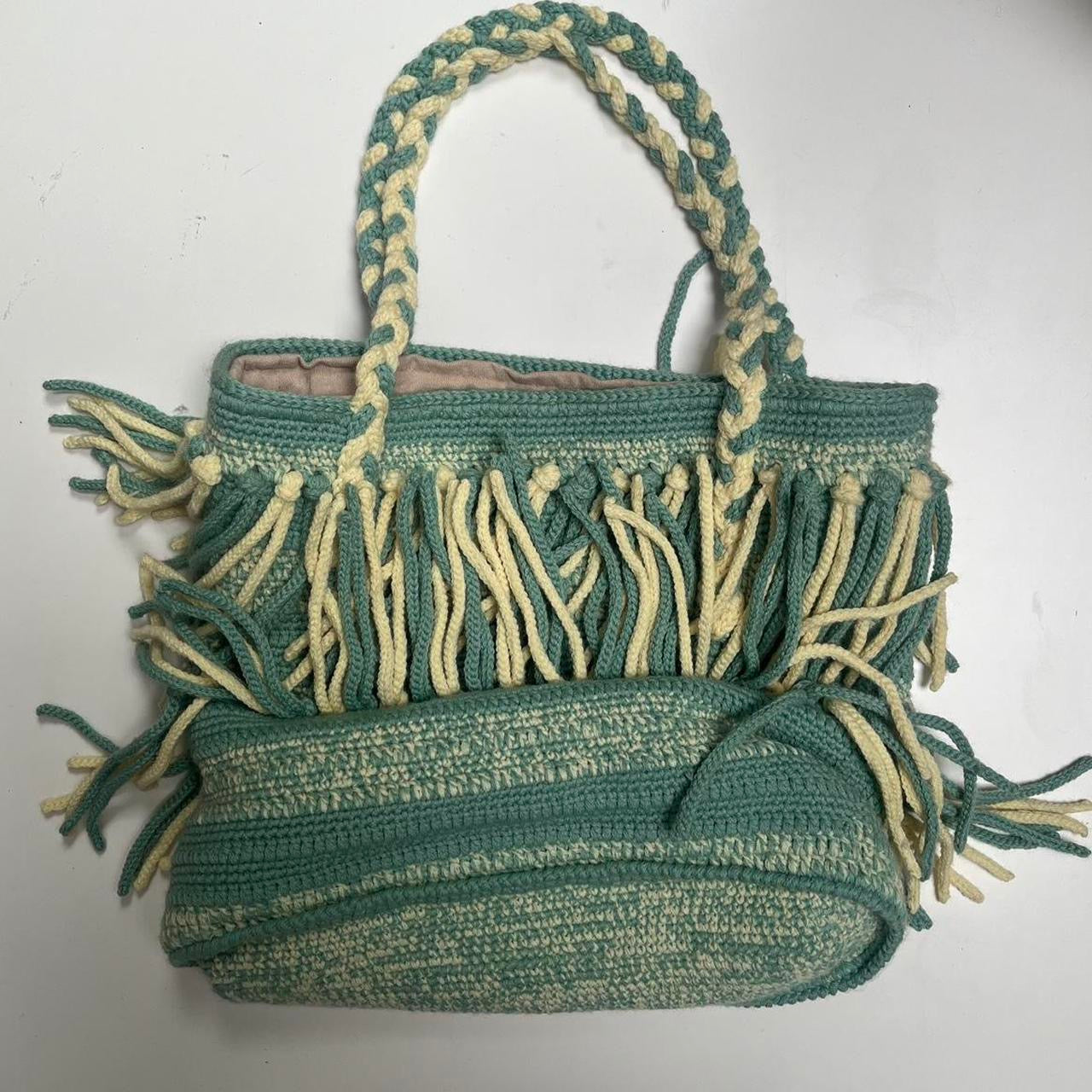 Knit Tassel Bag