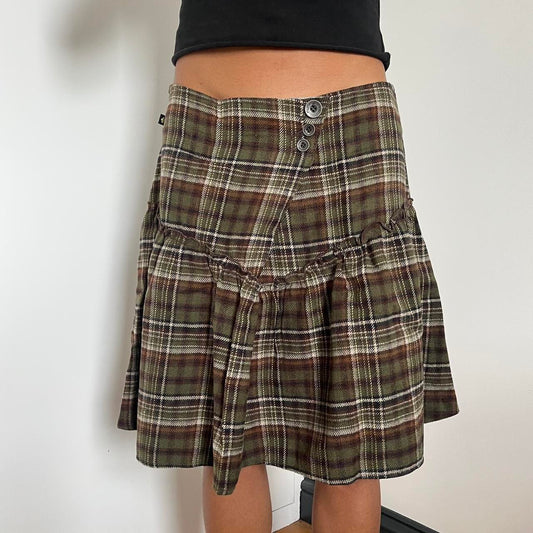 Skirt - Waist 32”