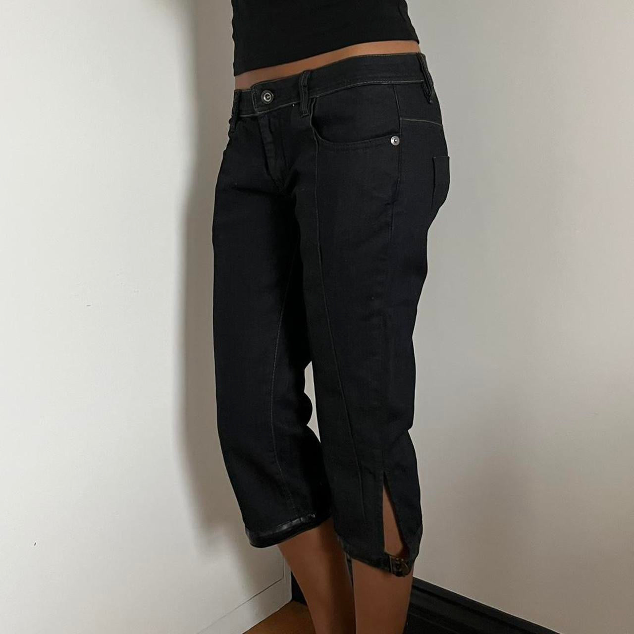 Capri Jeans - Size U.K. 8