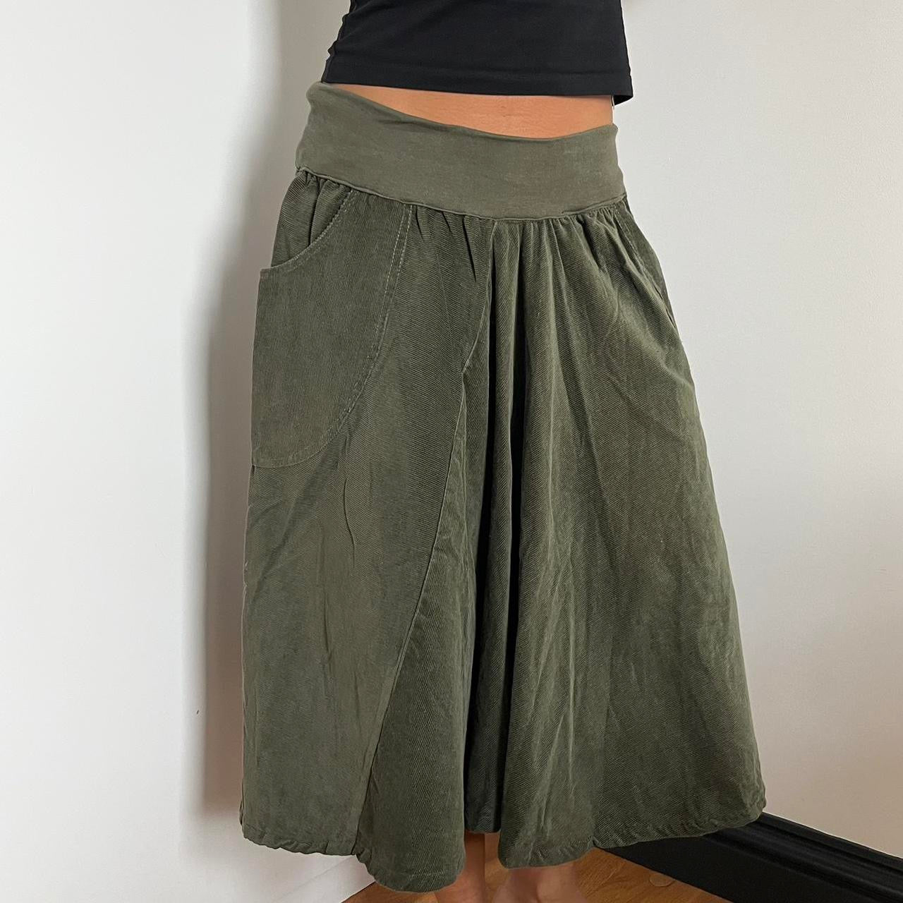 Midi Skirt - Size S/M